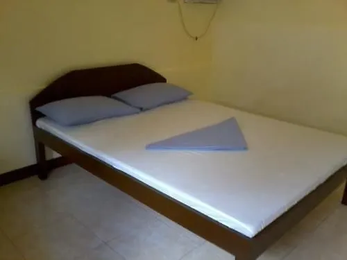 ** Hotel Alona Grove Tourist Inn Tawala  Filipiny