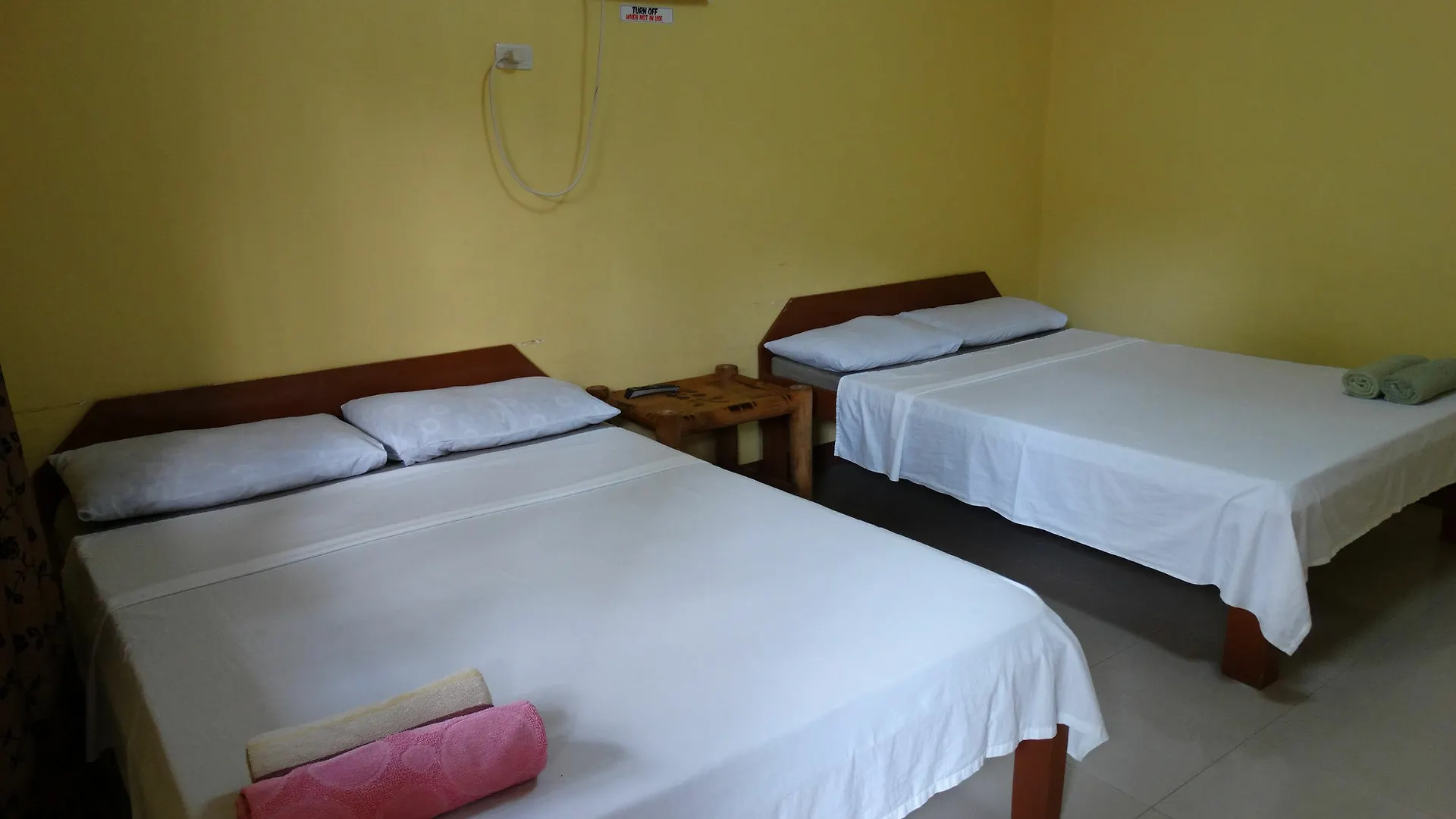 Hotel Alona Grove Tourist Inn Tawala