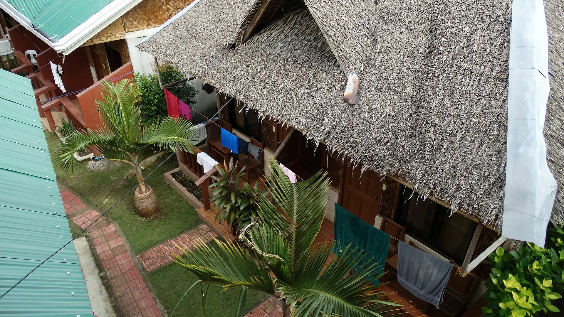 Alona Grove Tourist Inn Tawala