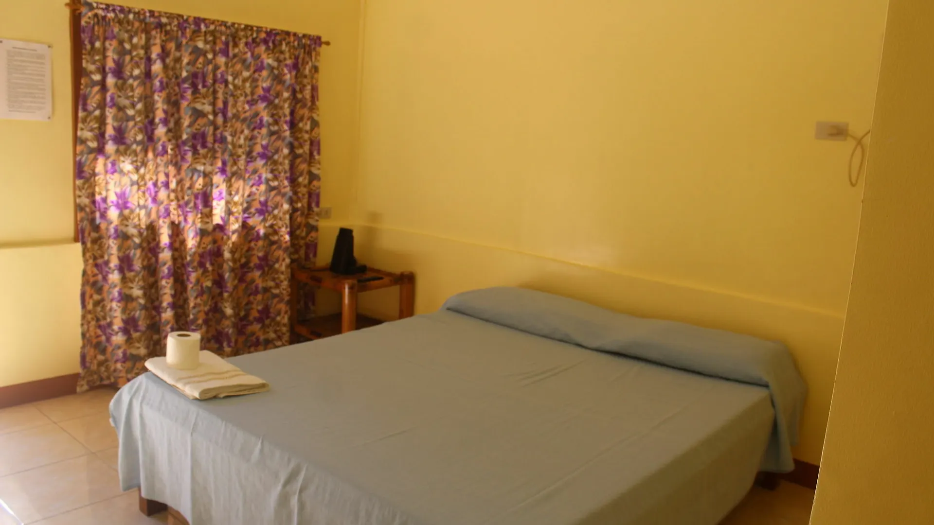 Alona Grove Tourist Inn Tawala