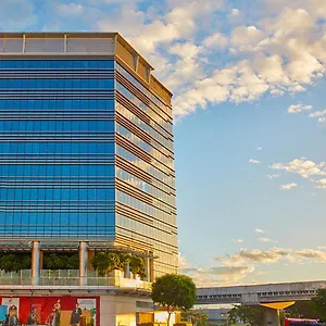 Hotel Savoy Manila Pasay